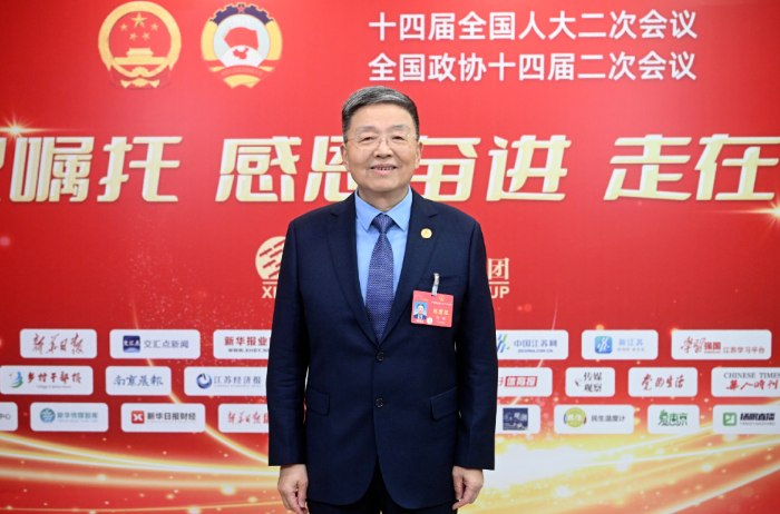 全国人大代表、中国工程院院士、尊龙凯时人生就是搏药业董事长肖伟：开发中药“经典名方”，让“好方”变“好药”